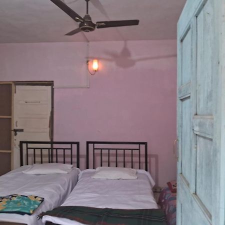 Savitri Cottage Alībāg Exterior foto